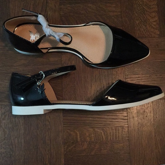 Shiekh black flats - size 7 - Picture 2 of 3